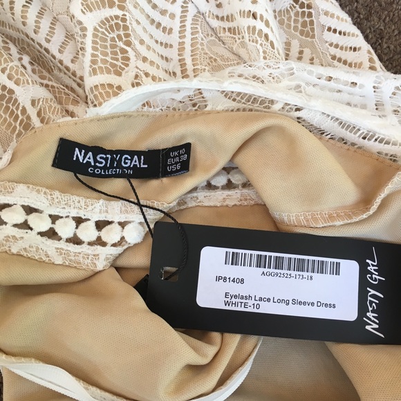 Nasty Gal NWT Eyelash Lace Long Sleeve Dress US 6 - Picture 7 of 7